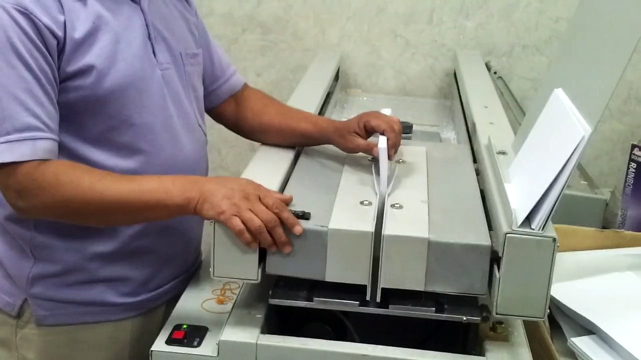 كيف تقوم بتجليد الكتب فى المطابع الرقمية ؟