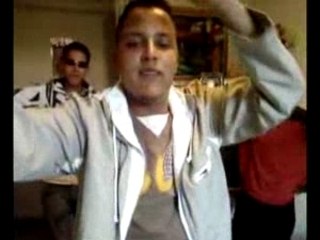 les deux finaliste de la star ac. voter au 61313 mtvi