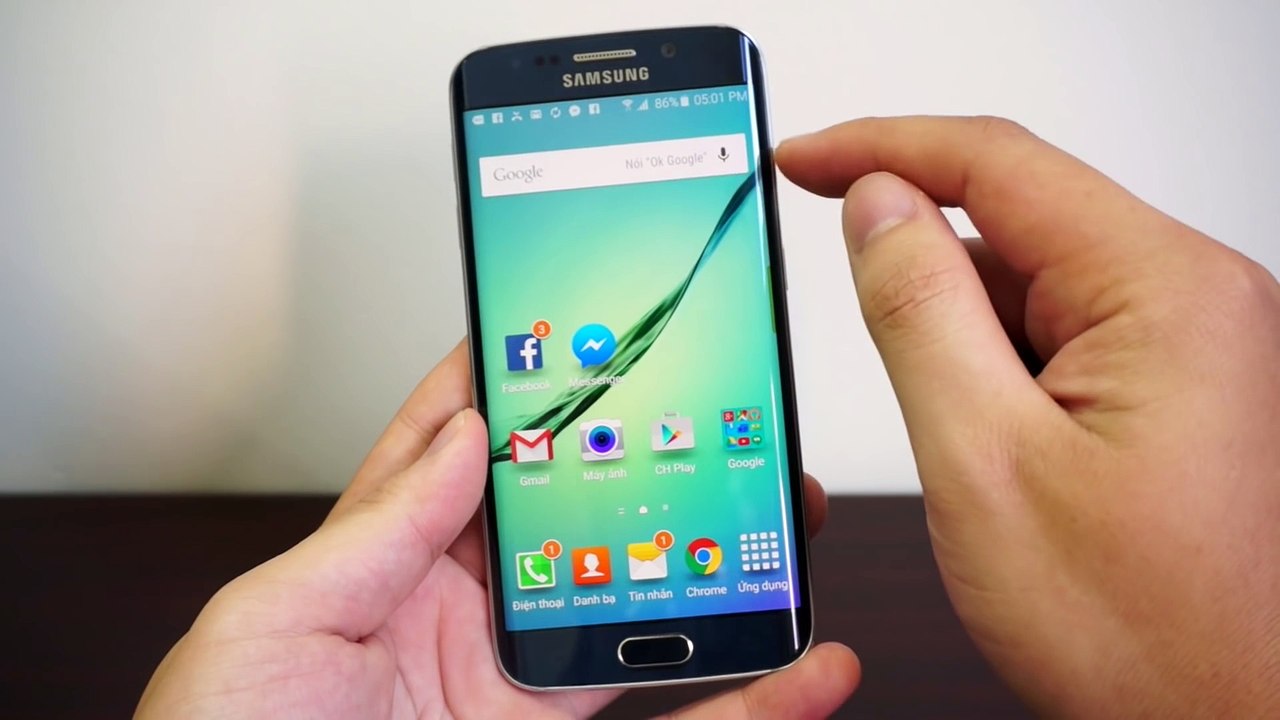 Màn hình cong của Galaxy S6 Edge
