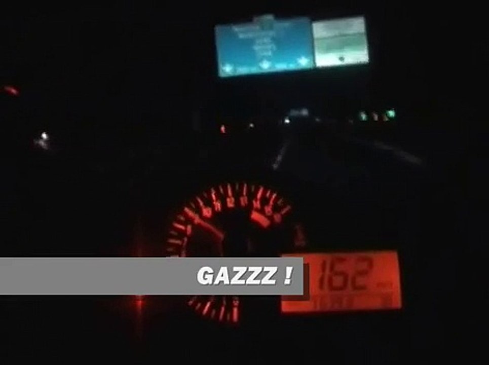 suzuki gsx-r 1000 moto 321 km/h max speed