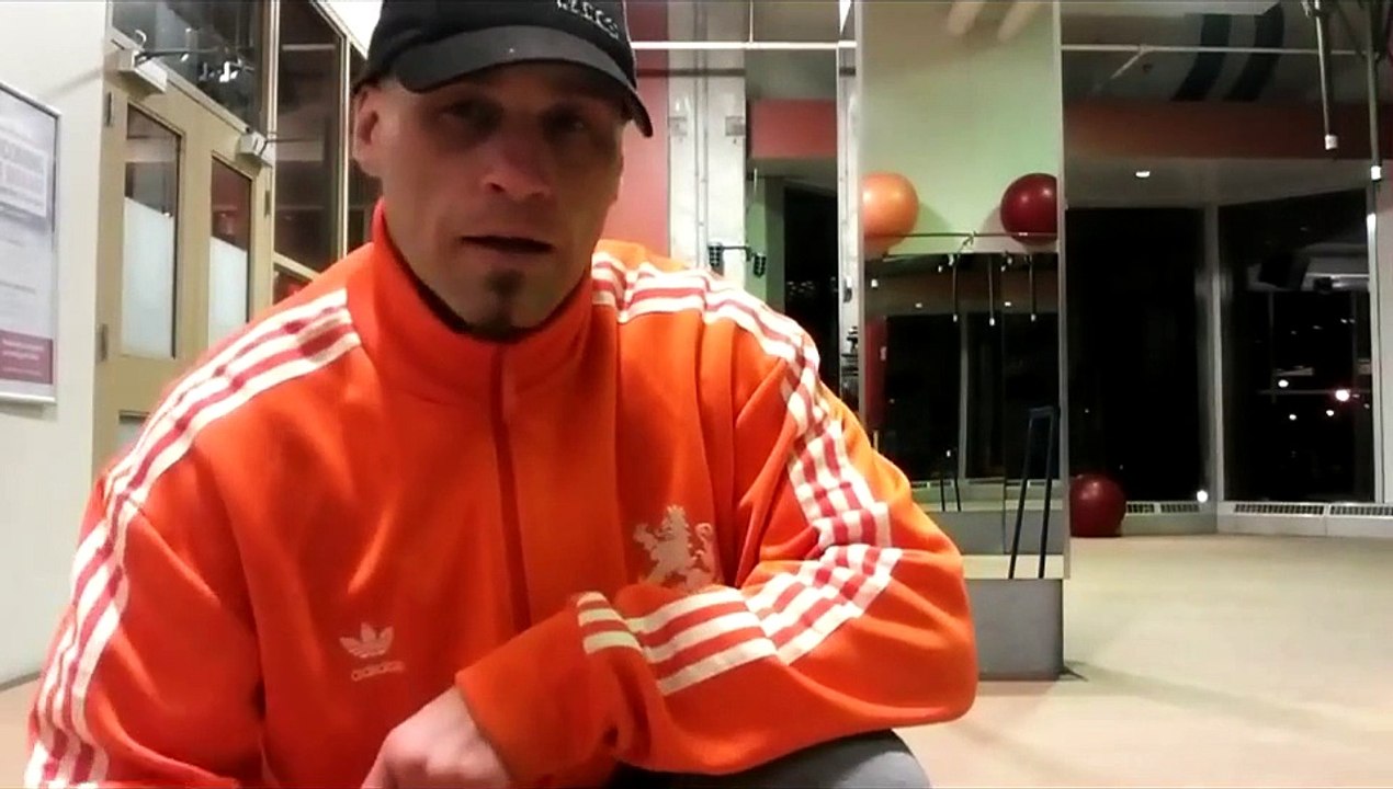 Boxing Footwork - Create Angles like Pernell Whitaker - Бокс - Boxeo - 복싱 - Boxen