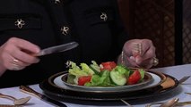 Dining Etiquette When Having Salad