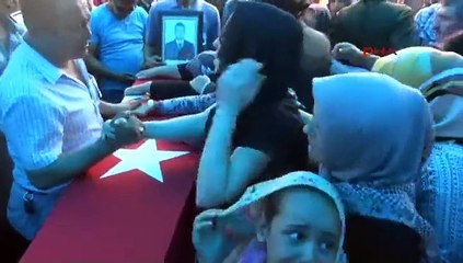 Şehit Uzman Çavuş  için askeri tören