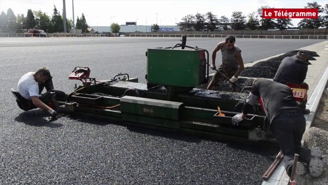 Quimperlé. Pelouse synthétique : les travaux avancent