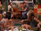Friends: Gunther Loves Rachel