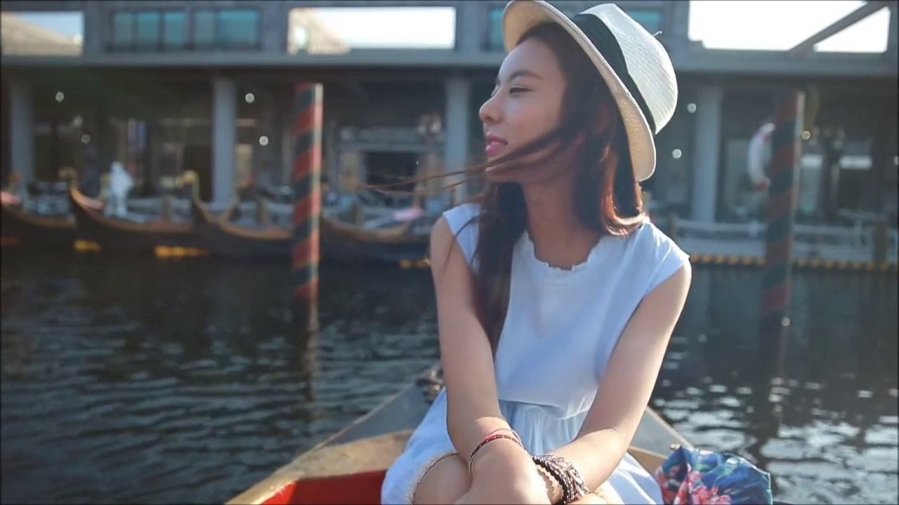 (어머님이 누구니+웃어요+Photograph)메들리, 체리코코(Cherrykoko)모델Ver. 그린-하이텐션미녀뮤비 [CRAMV-068, D2]