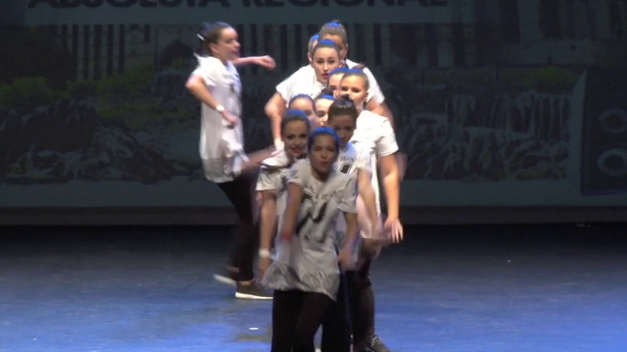 SEXY YOUNG LADIES absoluta regional MOD Mallorca 2015