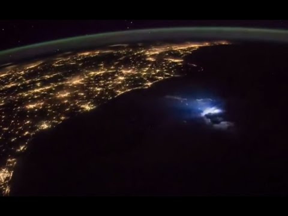 Stunning TIMELAPSE: East coast under heavy thunderstorm seen from ISS