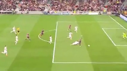 Quand Messi humiliait Boateng