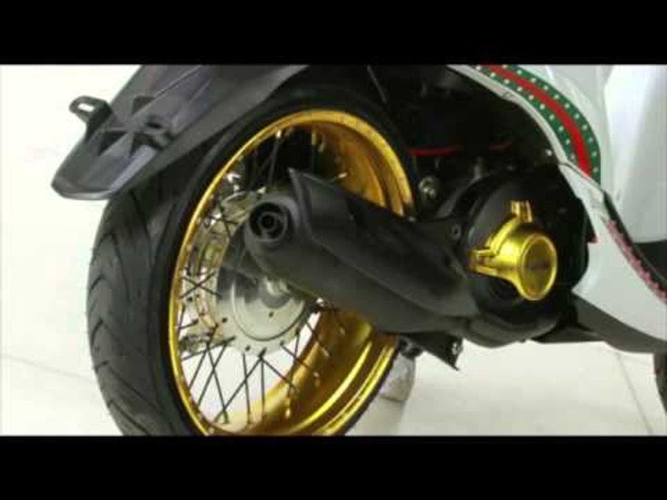 Yamaha Revs Your Bike EMO