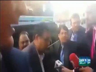 Altaf Hussain fuck outside London  station