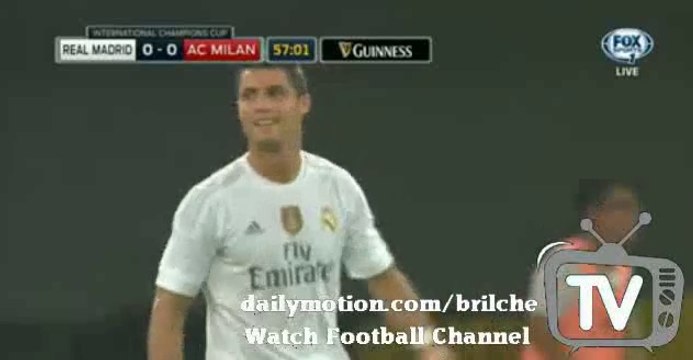 Ronaldo Amazing Header Chance - Real Madrid v. AC Milan - International Champions Cup 30.07.2015