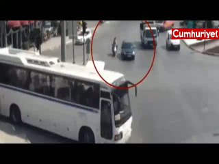 Kırmızı ışıkta pompalı dehşet anı kamerada