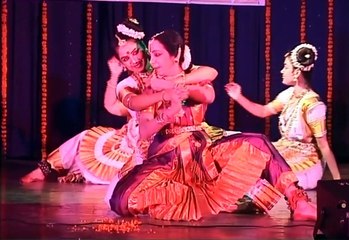 Guru Lata Surendra & her Disciples - Indian Classical Dance Forms | Bharatnatyam Dance Group