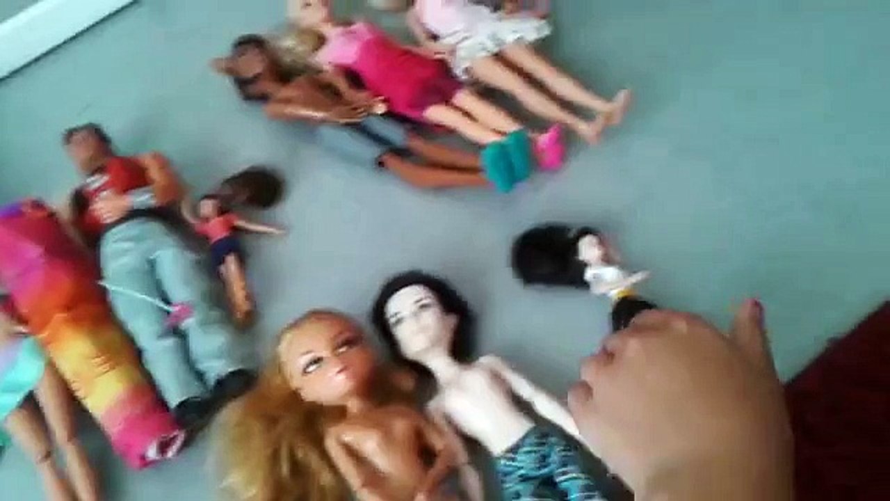 Mes poupée barbie et monstre high