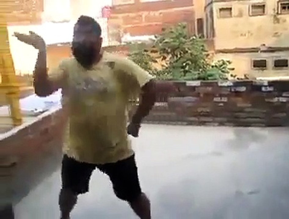 Punjabi Uncle Best Bollywood Dance in English Song.....New Whatsapp Video