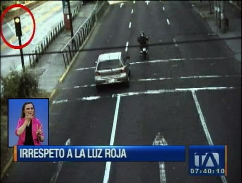El irrespeto a la luz roja, una de las infracciones más comunes en las vías