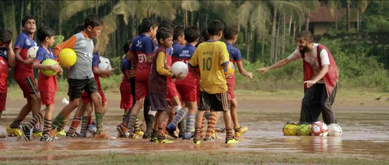 KL 10 Pathu - Duniyavin Full Video Official | Unni Mukundan, Chandini Sreedharan, Aju Varghese