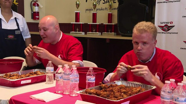 Concours de mangeurs d'ailes de poulet à Washington