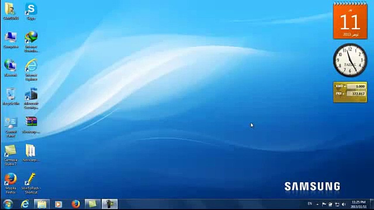 BOOTABLE USB FLASH windows,xp,vista,7,8 server URDU HINDI