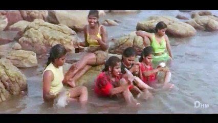 Actress Reshma Removing Her Dress at Beach First Night Movie_Leaked Video! - Video Dailymotion
