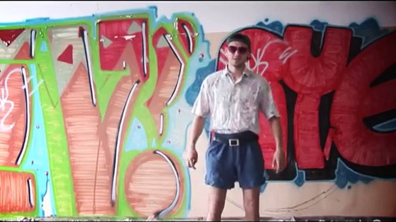 prikolists - Parādi Savu Pežu  (Jon Lajoie - Show Me your Genitals remake)
