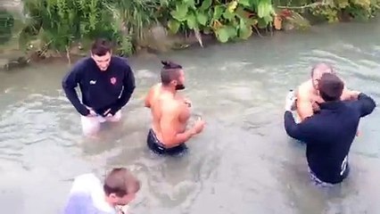 Les Toulonnais dans le bain glacé
