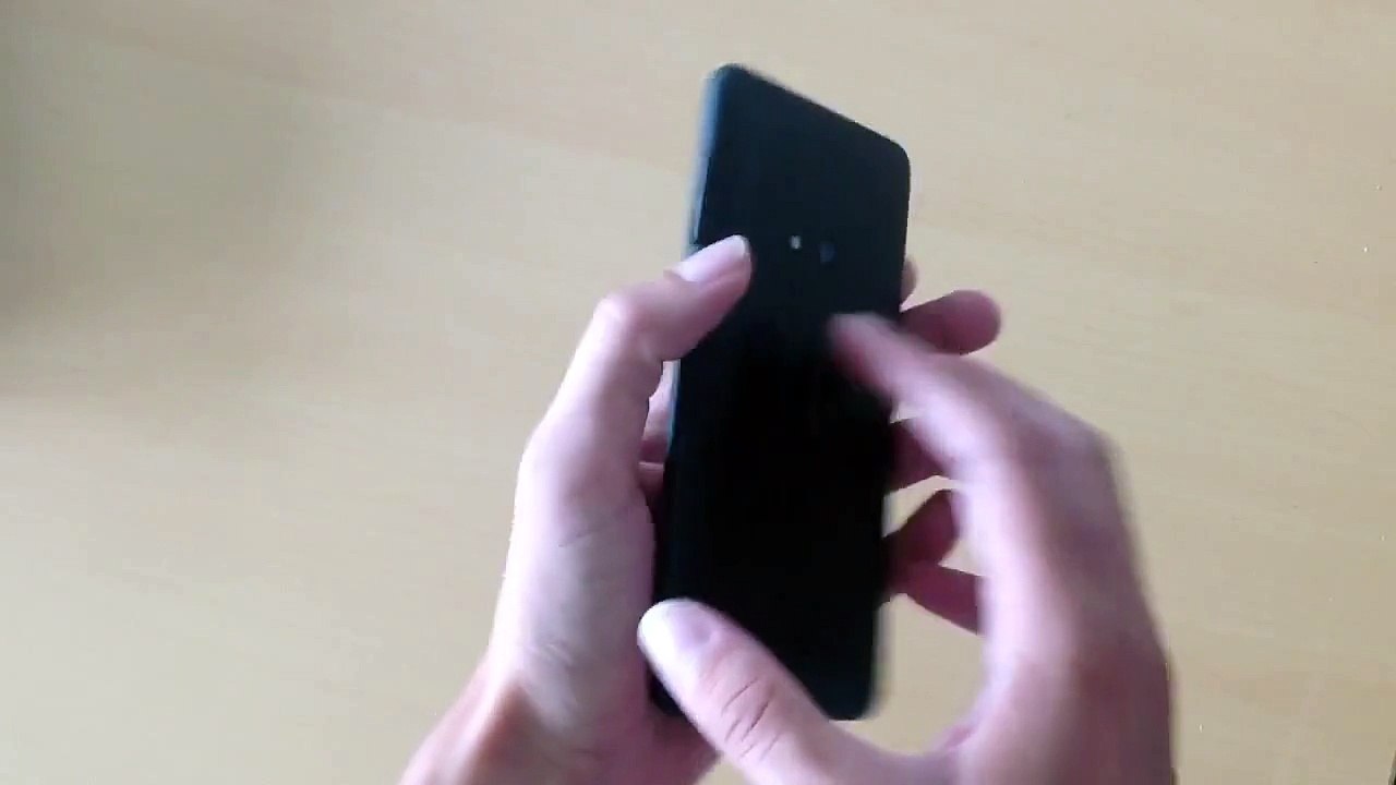 Nokia Lumia 625 : ouvrir le capot / open the backcover