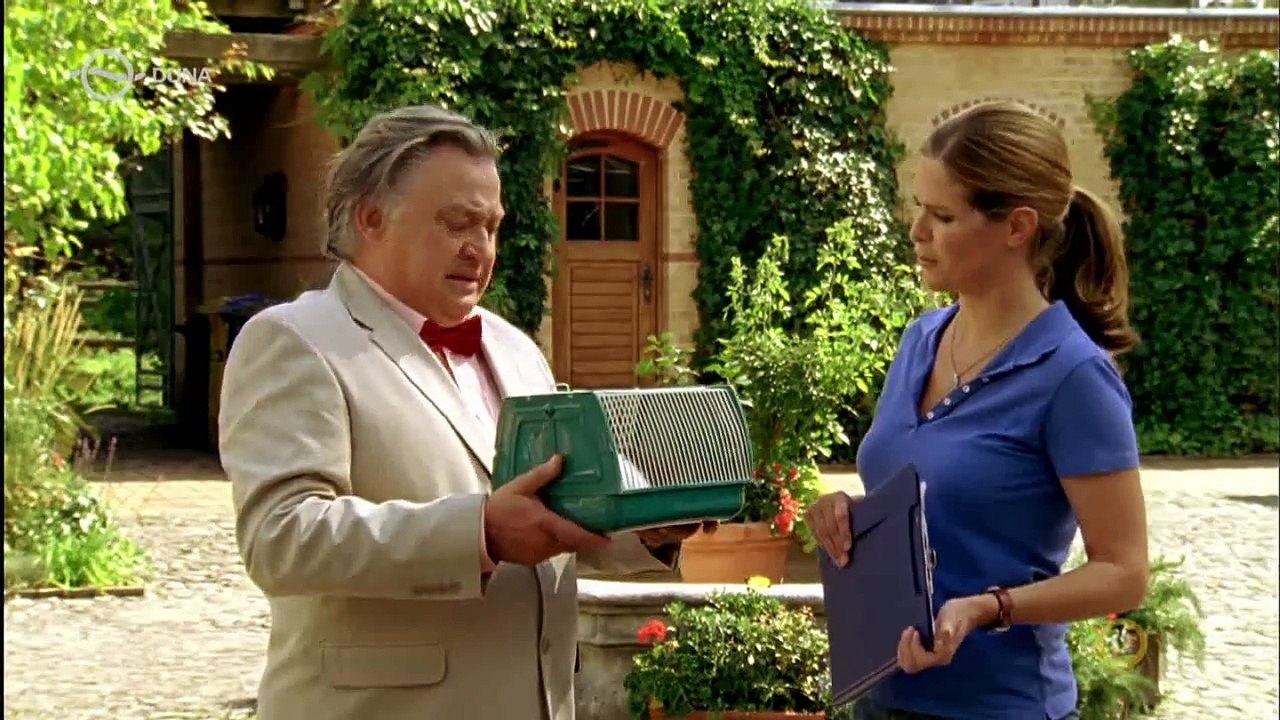 Unser Charly, Charly, majom a családban S16E20