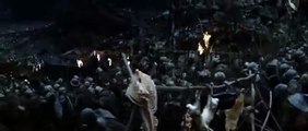 O Senhor dos Anéis - Frodo e Sam disfarçados de  Orc (Cena da versão estendida - DUBLADO)