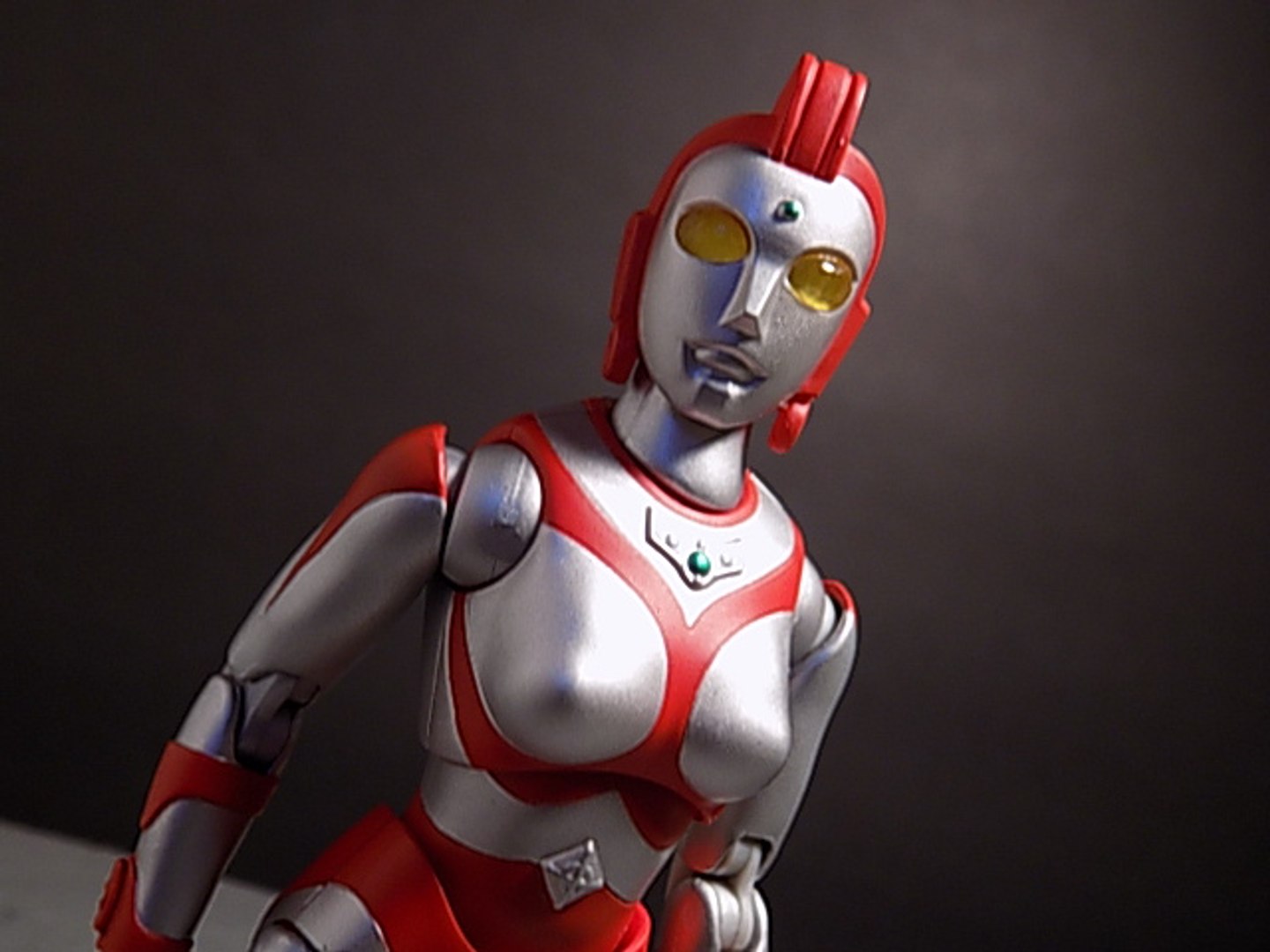 BANDAI ULTRA ACT ULTRAMAN YULLIAN ACTION FIGURE REVIEW
