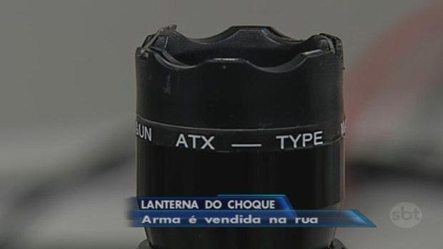 Lanterna de choque é vendida ilegalmente no Rio de Janeiro