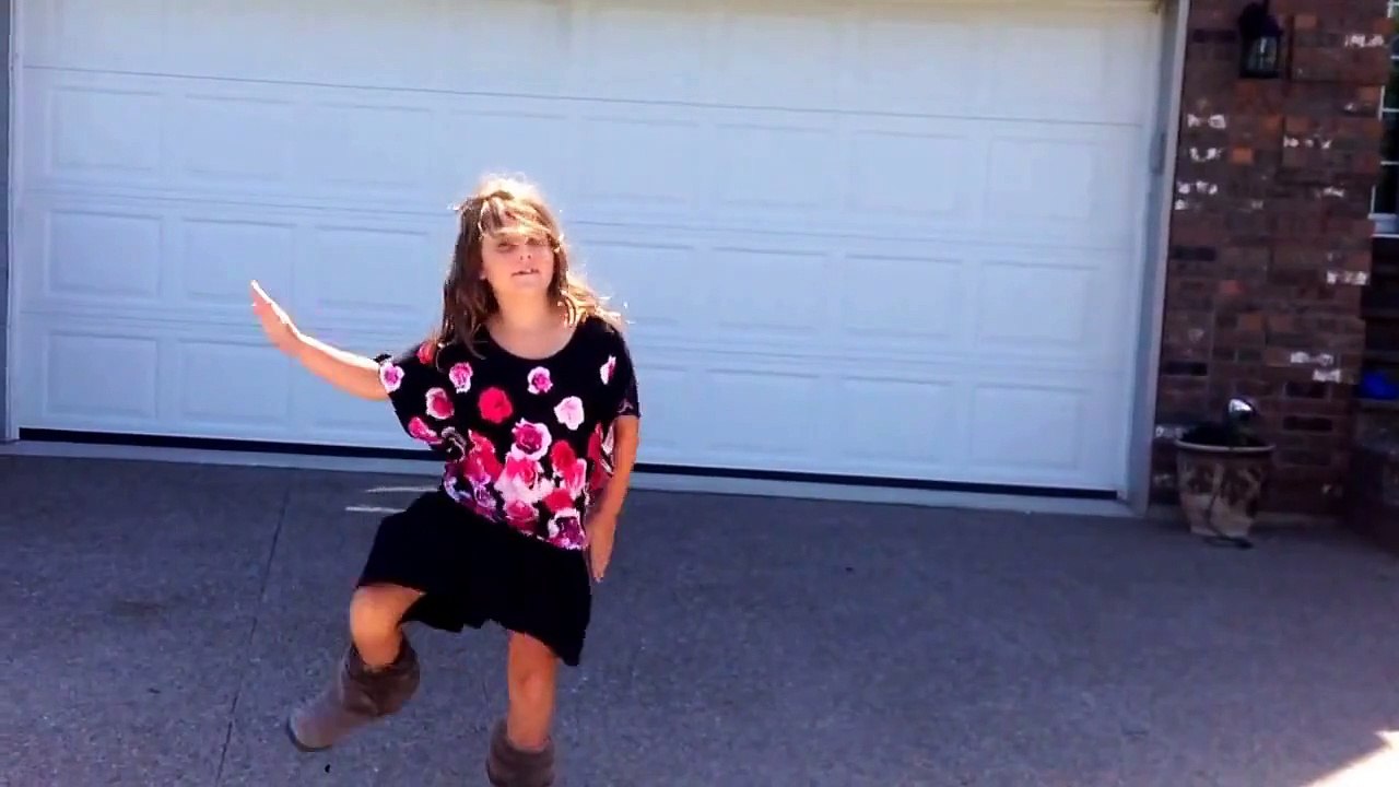 Cute 8 year old sings firework by Katy perry