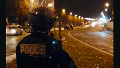 HOMMAGE AUX POLICIERS / HOMMAGE AUX BRAVES