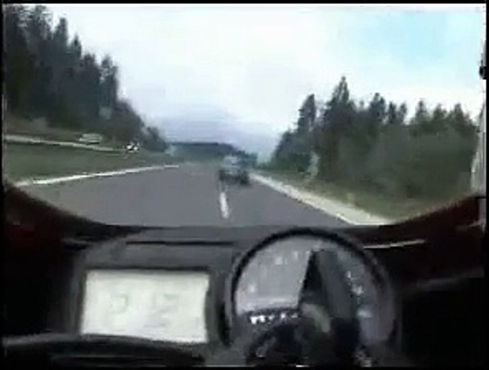CBR 954 RR Top speed run