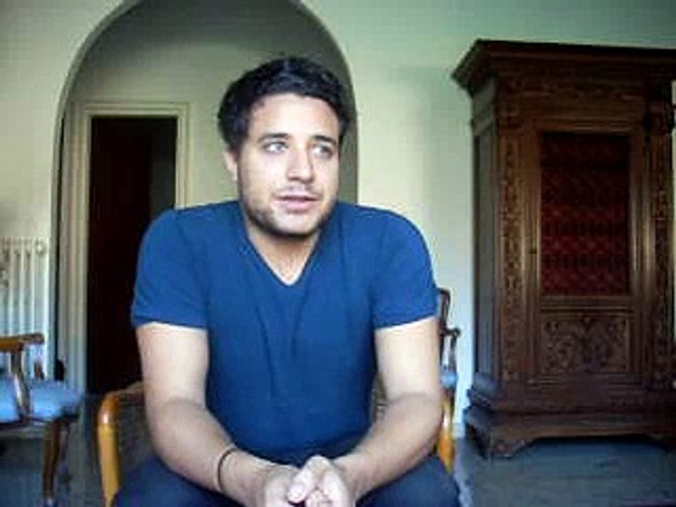 Luca pratar på Svenska (Luca speaks Swedish)