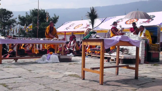Ceremony in Lhodrak Kharchu Monastery - Bhutan - H.E. Namkhai Nyingpo Rinpoche