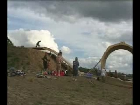 EXTREME ACCIDENT CHOC VIDEO GAG