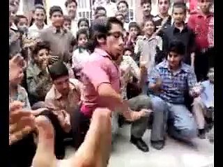 Most funny little pathan dance hahaha Must watch - freefunnyclips.com