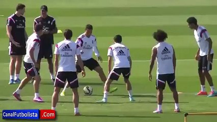 Cristiano Ronaldo humilla y se burla de James Rodriguez tras un caoReal Madrid 2014