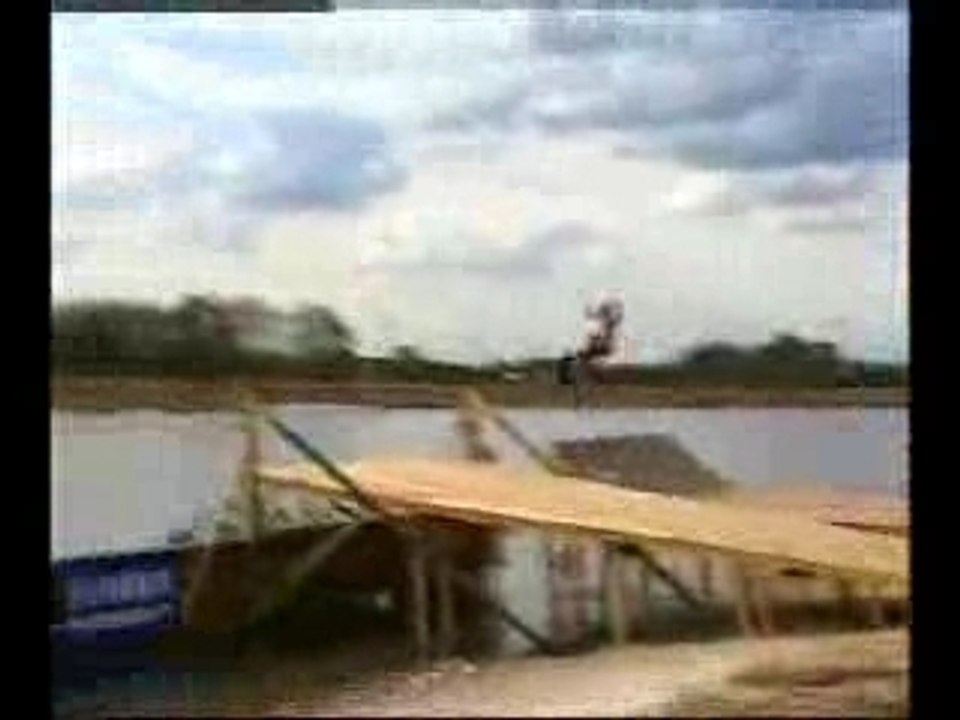 BEST 2007 INSOLITE VIDEO GAG