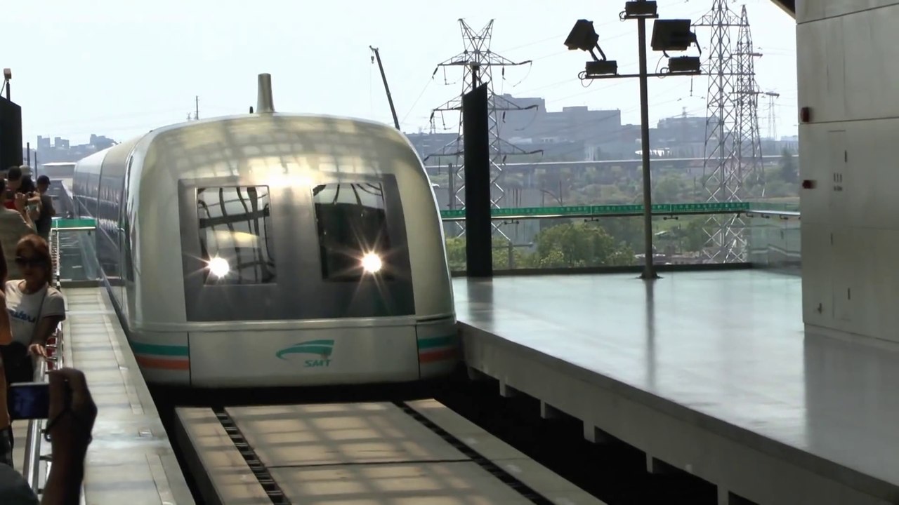 Passenger's POV on the world's fastest train: 431kph speed! Maglev Train