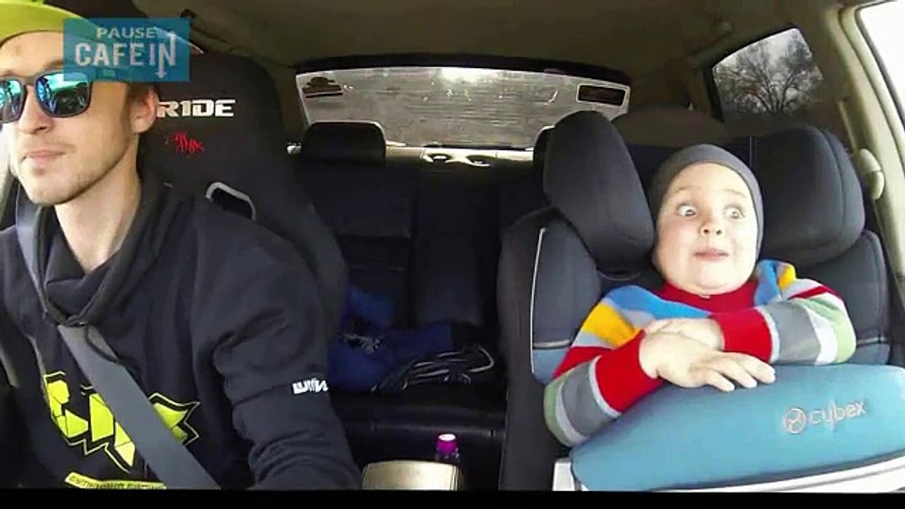 Ce pilote offre une séance de drifts à son fils de 5 ans