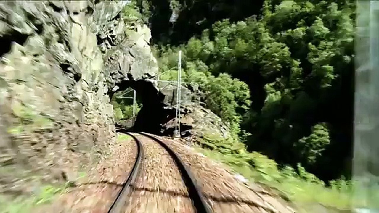 Flam_ The most beautiful train journey in the world-copypasteads.com