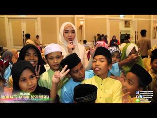 Nora Danish layan anak anak yatim.