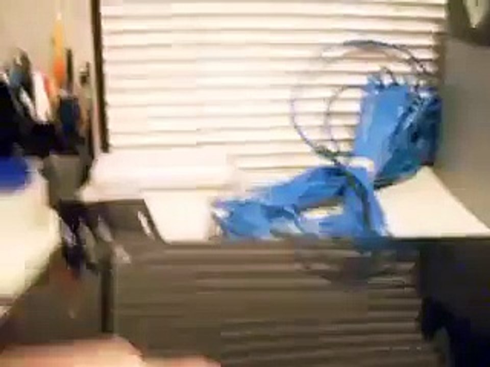 HOW TO: Repair or Fix Broken ANY Laptop Hinge AKA THE MAN FIX