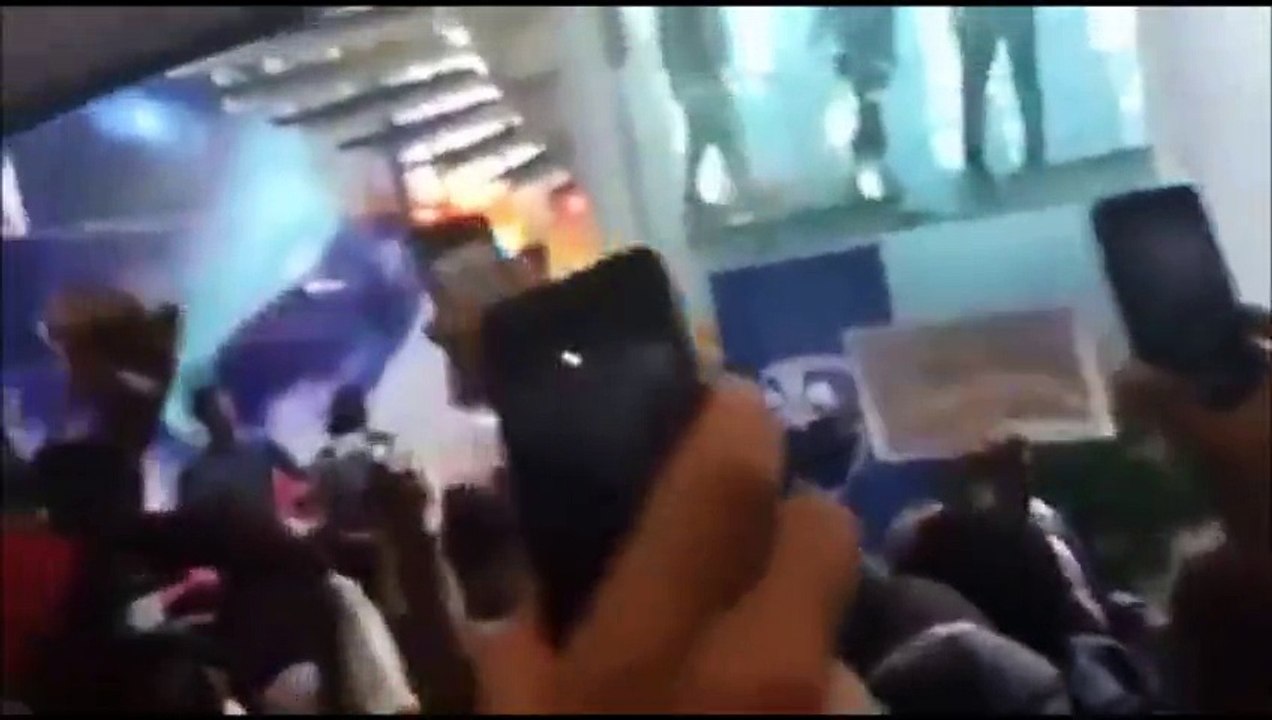 Arrivée triomphale et 1ère conférence de presse de Didier Drogba à Montréal au Canada