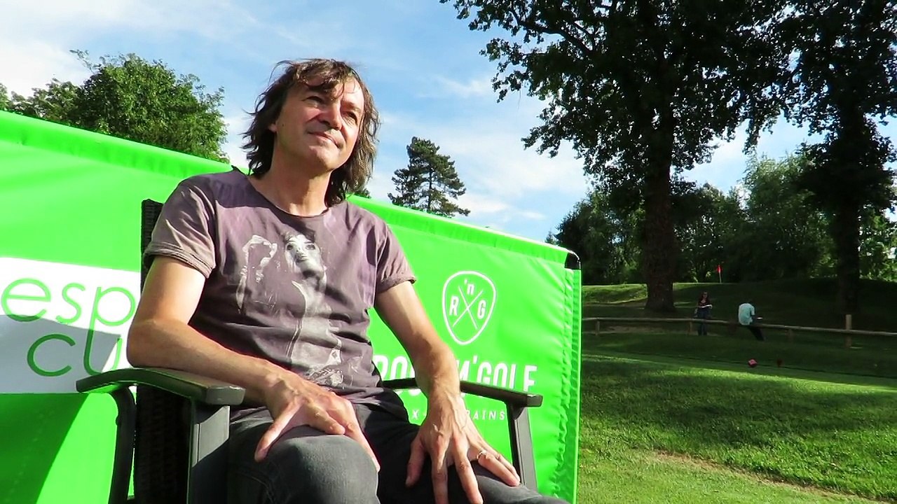 Aix-les-Bains : rencontre avec Cali avant son concert à Rock’N’Golf