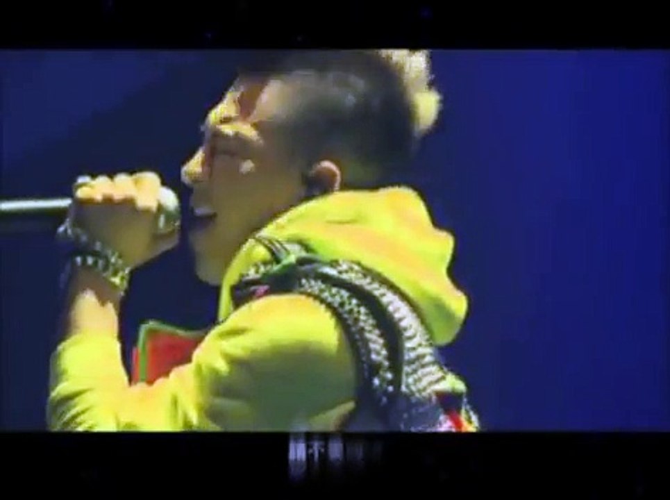 BIGBANG - 一天一天 (LIVE)