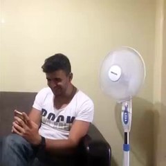 Bari sen okuma be mesajlarımı grin ifade simgesi grin ifade simgesi